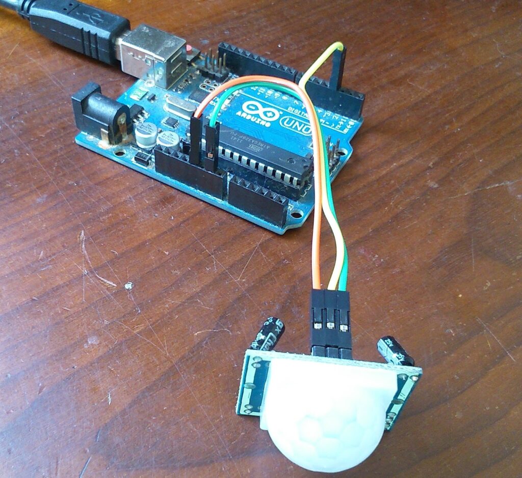 Sensor de presença PIR com Arduino