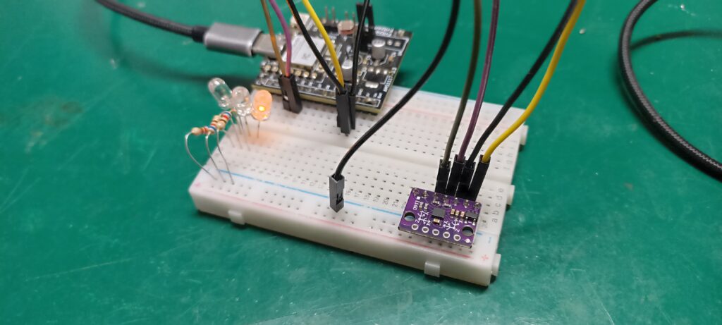 BMI160 eixo z na protobboard