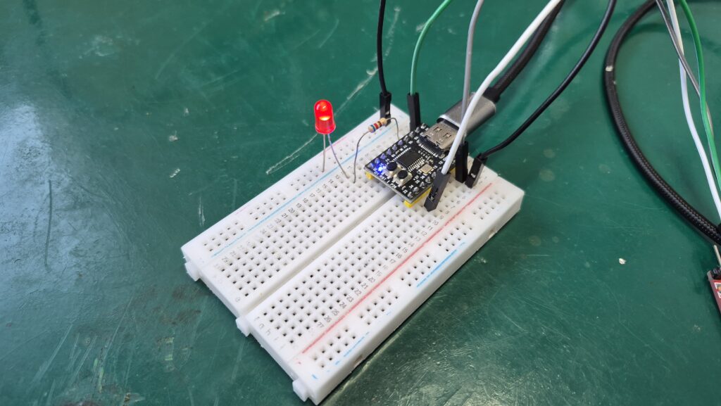 pwm com ch552 na protoboard